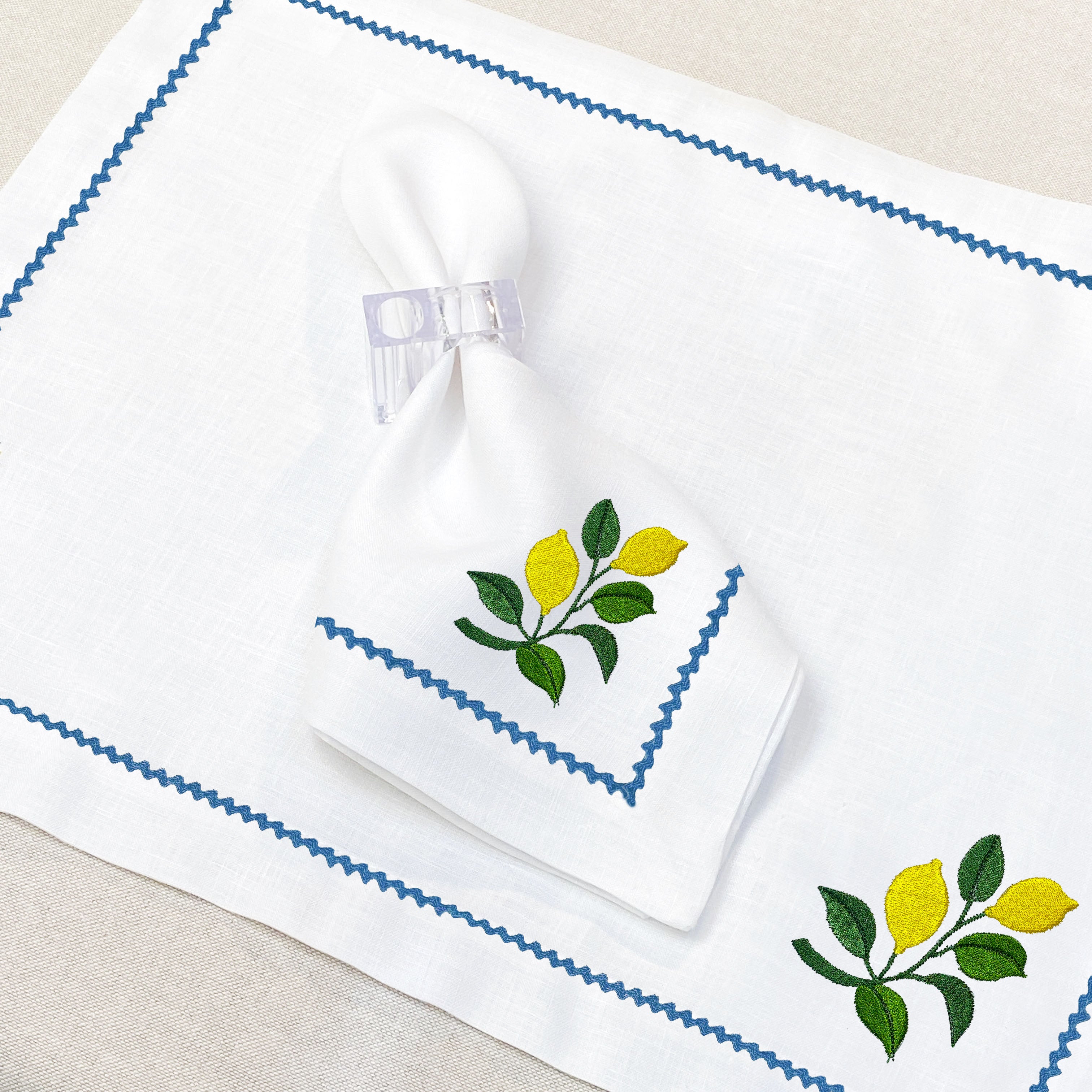 individual con servilleta de lino bordado lemon vine